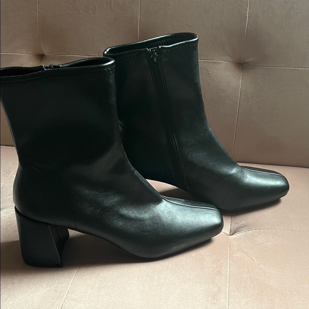 a new day Black Ankle Boots